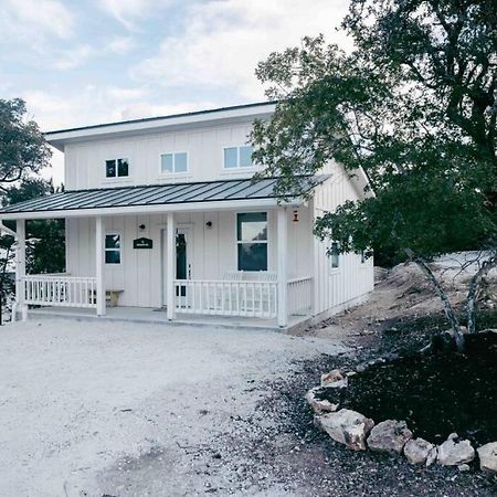 Villa Hummingbird Haus - Hill Country Views On 20 Acres With Firepit à Spring Branch Extérieur photo